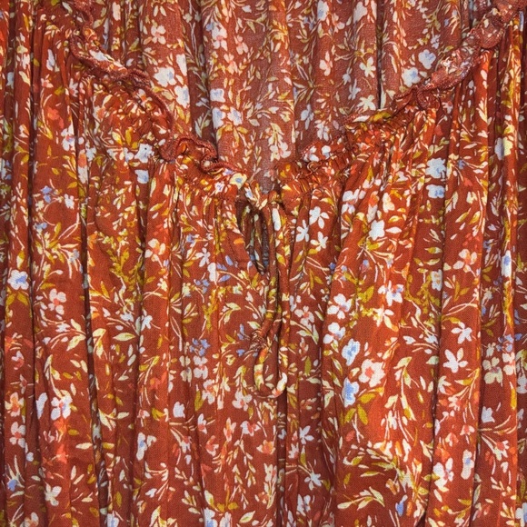 Old Navy Women’s Orange Floral-Print Smocked Peplum Blouse Size 3X - Picture 4 of 9